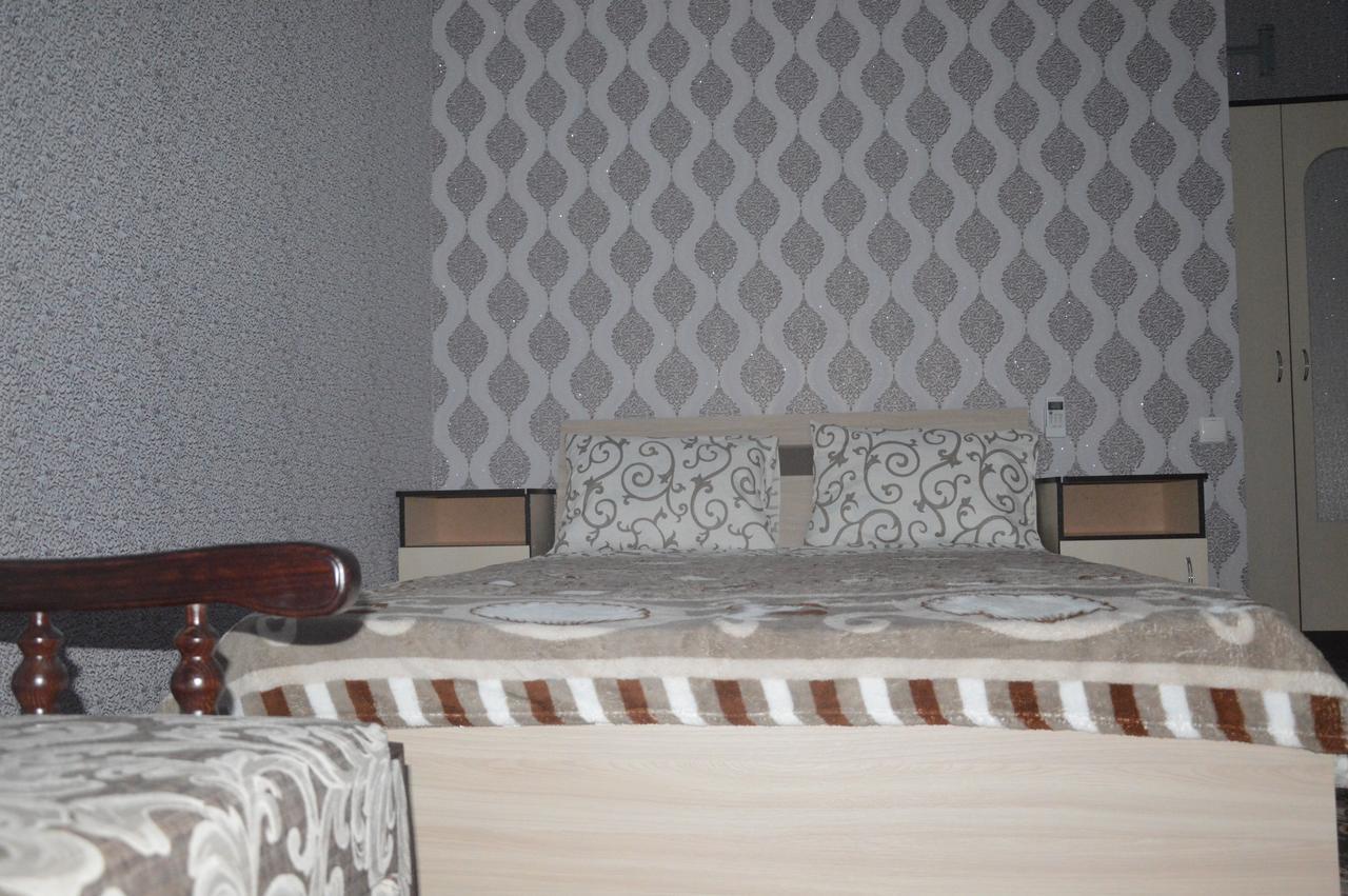 Hotel Balcony Zaliznyi Port Esterno foto